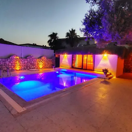 White Hotel 3*