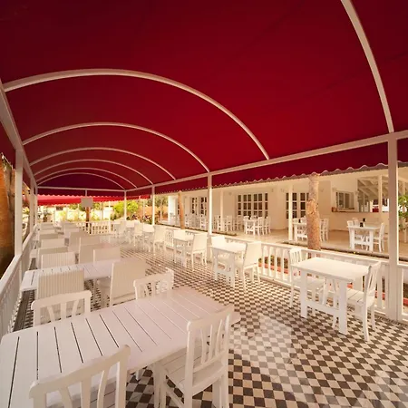 White Hotel 3*