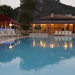 White Hotel 3*