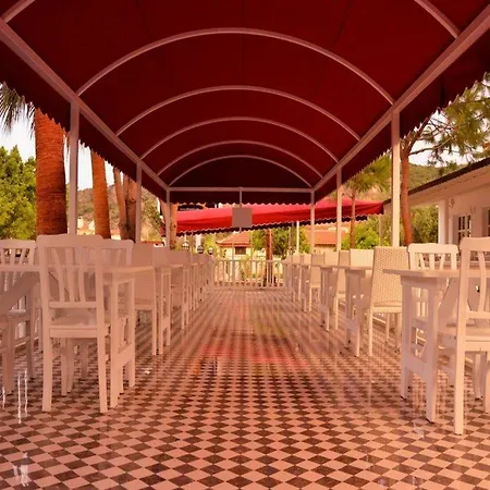 White 3* Oludeniz